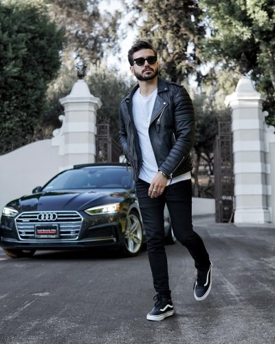 Alex Costa on the frame with his Audi