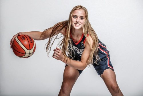 Hailey Van Lith playing basketball