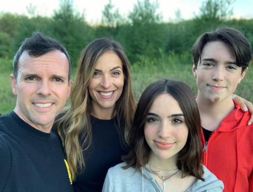 Gabriela Burgos with her family aka Eh Bee Family