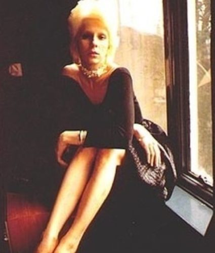 Angie Bowie hot