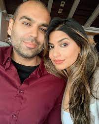 Arshia Moorjani with her husband