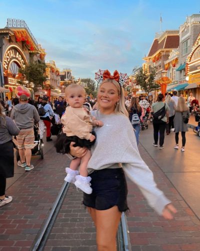 Bre Sheppard enjoying with her daughter