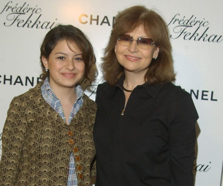 Alia Shawkat with her mother