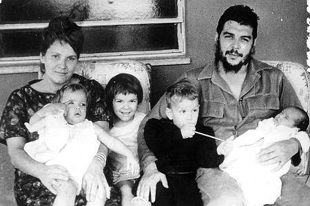 Camilo Guevara childhood picture with his parents and siblings