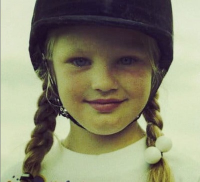 Candice Swanepoel childhood picture