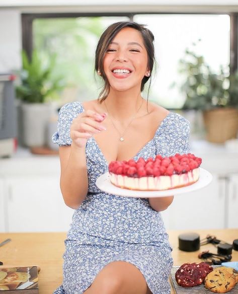 Dawn Chang is a baker