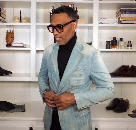 Kevin Samuels in his Life & Style showroom