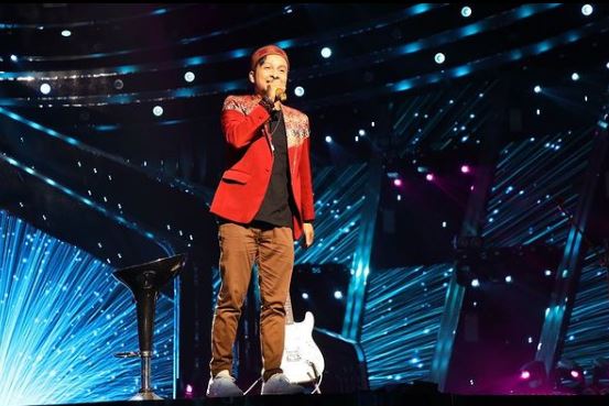 Pawandeep Rajan singing in Indian Idol 12