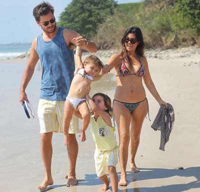 Penelope Disick with her mother Kourtney Kardashian, father Scott Disick and brother Reign Disick