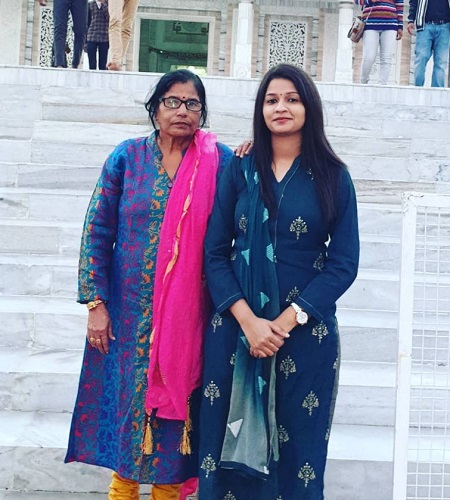 Pooja Shukla with her mother