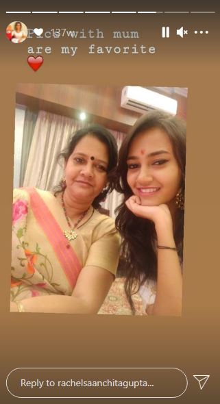 Rachel Saanchita Gupta with her mother