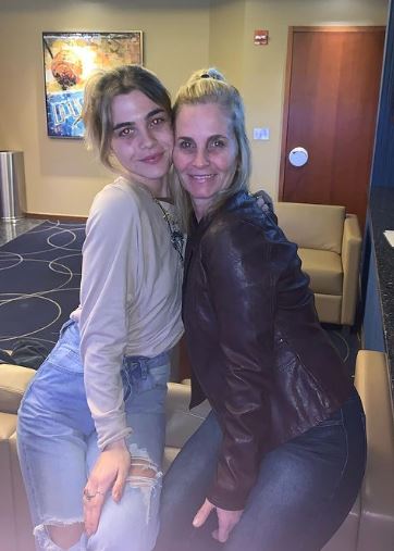 Rylie Walker with her mother