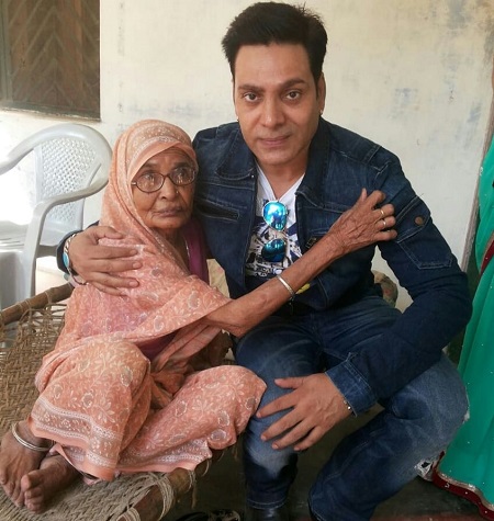 Sagar Pandey with his mother
