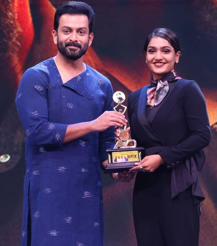 Saniya Iyappan won awards