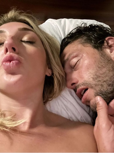 Taylor Jane Wilkey and Andy Carroll picture in bed went viral