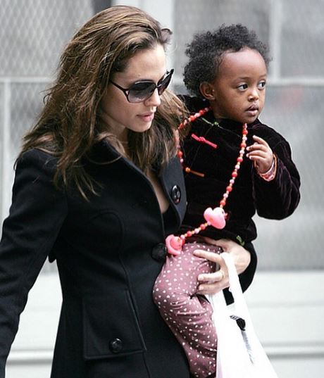 Zahara's childhood photo with Angelina Jolie